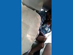 жена маллу трахается с водителем в машине - муж записывает видео