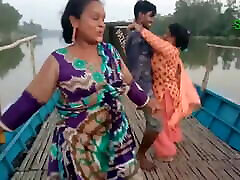 Bangla saud arabi petite indean girl boat song
