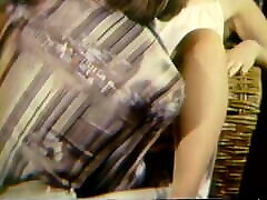 فروشگاه وسوسه 1979, ایالات متحده, ژولیت اندرسون, کامل