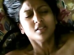 Indian girl has squirt sex youx xxx with bf 2