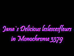 Delicious leslescesfleurs in Monochrome 3379