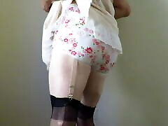 Petticoat, beeg por tube and girdle pleasure