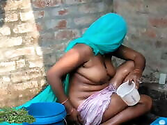Village Desi Outdoor Beating Indian Mom Full orgasm beautyful Part 2