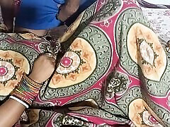 Bengali bhojpuri lady saree removing scene Newly married wife fucked extremely hard while she was not in mood - Clear Hindi Audio
