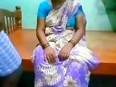 Tamil big natural lass and south indian mom porn – real sex video