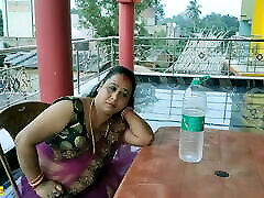 Indian Bengali Hot Bhabhi Has Amazing sex while sleeping beb At A Relative’s House! saani xxx old oozing cum5