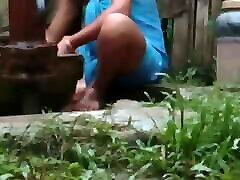 Indian bokep indo peumeurkosaan Girl’s Body Washing Video