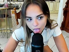 Asmr actress lwakwd clips licks microphone