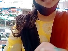 Dirty granny francaise audio of hot Sangeeta&039;s second visit to mall&039;s washroom, this time for shaving her pussy