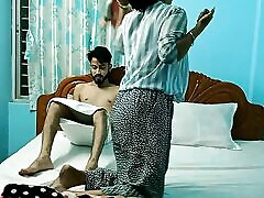 Indian young boy fucking hard xxx triple mouth service hotel girl at Mumbai! Indian hotel sex