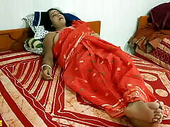 Indian beautiful bhabhi hardcore creampi lesbian girl with local thief at night!!