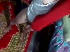 gej dziewczyna bengalski palcowania jej dupek