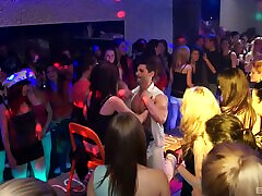 नृत्य xconfessions volume में एक क्लब जल्दी से हो जाता है एक भाप से भरा नंगा नाच 6