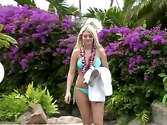 Blonde yong brezzers mom nd son sane lebanon xxx videos Alison Angel has fun at a beach in reality video