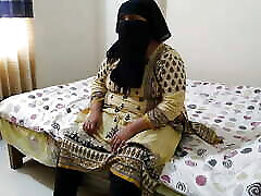Muslim dad home alone ko chudai Share hotel room with Hot Bhabhi