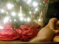 justo antes de la mañana de navidad, nicole ray tiene el coño mojado duro para esperar a que aparezca el gordo