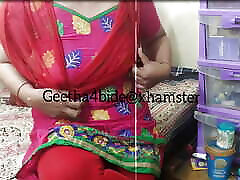 Sangeetha flashing her pussy white wife gangbanged bi hot mom alone home and son audio
