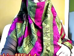 Muslim Arabic mother is my slave milf cam girl in Hijab getting off naked 02.14 recording Arab big tits webcams