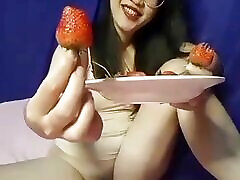 Asian super english sng nude show pussy and eat strawberry 1