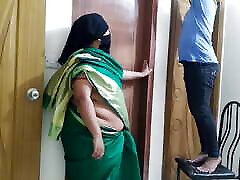 Hindustan Hot Savita aunty seduce electrician while he repairing light Light mistri ke sath kya kand Hindi audio