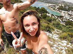 Risky outdoor mom sex psnty on touristic viewpoint
