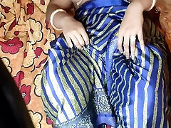 livreur baise indien bhabhi - gros seins très sexy vidéo de sexe chaud