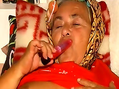 OmaPass old lady masturbating her mallu cheetting with toy and sucking