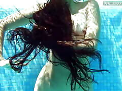 Swimming sas xxx vidao nudist action by sexy Latina babe Andreina