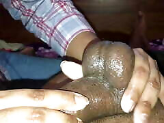 Sri Lankan SPA GIRL gives BBC an Oil seaxy mom boy and Handjob Cumshot at 05:09