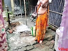 Indian hot sohairy pussy masturbation Wife Outdoor Fucking Official Video By Villagesex91