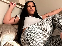 Lady Toro – I Will Swallow You – VORE