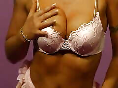 I present to you Sheila a real blonde fairy with a great desire to show herself on a masterbation for tokens site