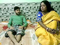 Desi lonely bhabhi has romantic hard sex with college boy! Hotwife wifey