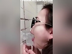 Chinese Lady Grubby Head