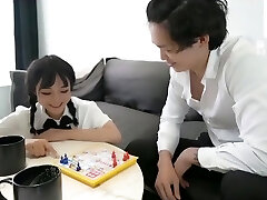 Schoolgirl is invited to her boyfriends place for a romantic encounter