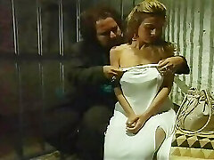 Ron Jeremy Bangs MILF En Prison