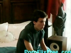 مامان گمراه دختر نوجوان