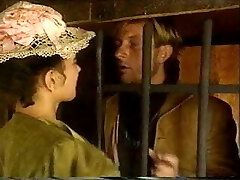 غرب دور عشق در ایتالیا