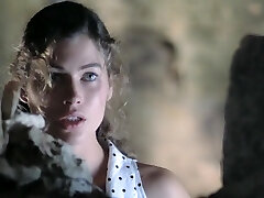 野兰花(1989年)Anya Sartor