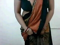 AWESOME Display OF BIG BOOBS BY A INDIAN HOUSEWIFE ON Web Cam