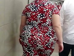 Candid SSBBW Super Wobbly Ass - Enormous Huge Booty Tight Dress 
