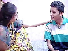 Desi Local Bhabhi Harsh Bang With Her 18+ Young Debar ( Bengali Funny Talk)