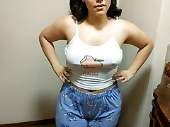 Neighbor surprises giant ass Milf and helps her with her "back pain".