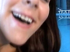 Titus Steel fickt Pornonewcommerin direkt in den Arsch und spritzt ab Ass Fucking Internal Cumshot