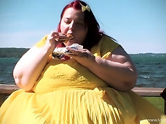 Amateur redhead masturbates then gives a blowjob