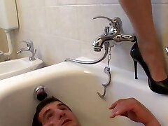 Italian amateur with sister who abuses and predominates brother