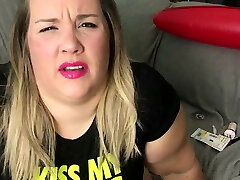 Piper Pines BBW Converses About Farting Out Her Big Arse no Fart