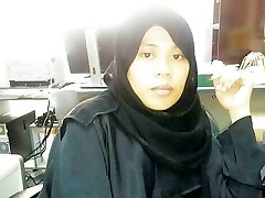 French Arab Maid Fucked For Ten$