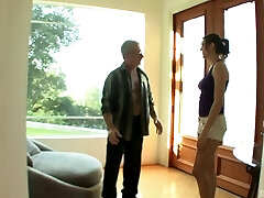 Mouth-watering ass teen brunette likes having affairs with older men