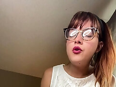 Hot amateur teen butt plug solo play